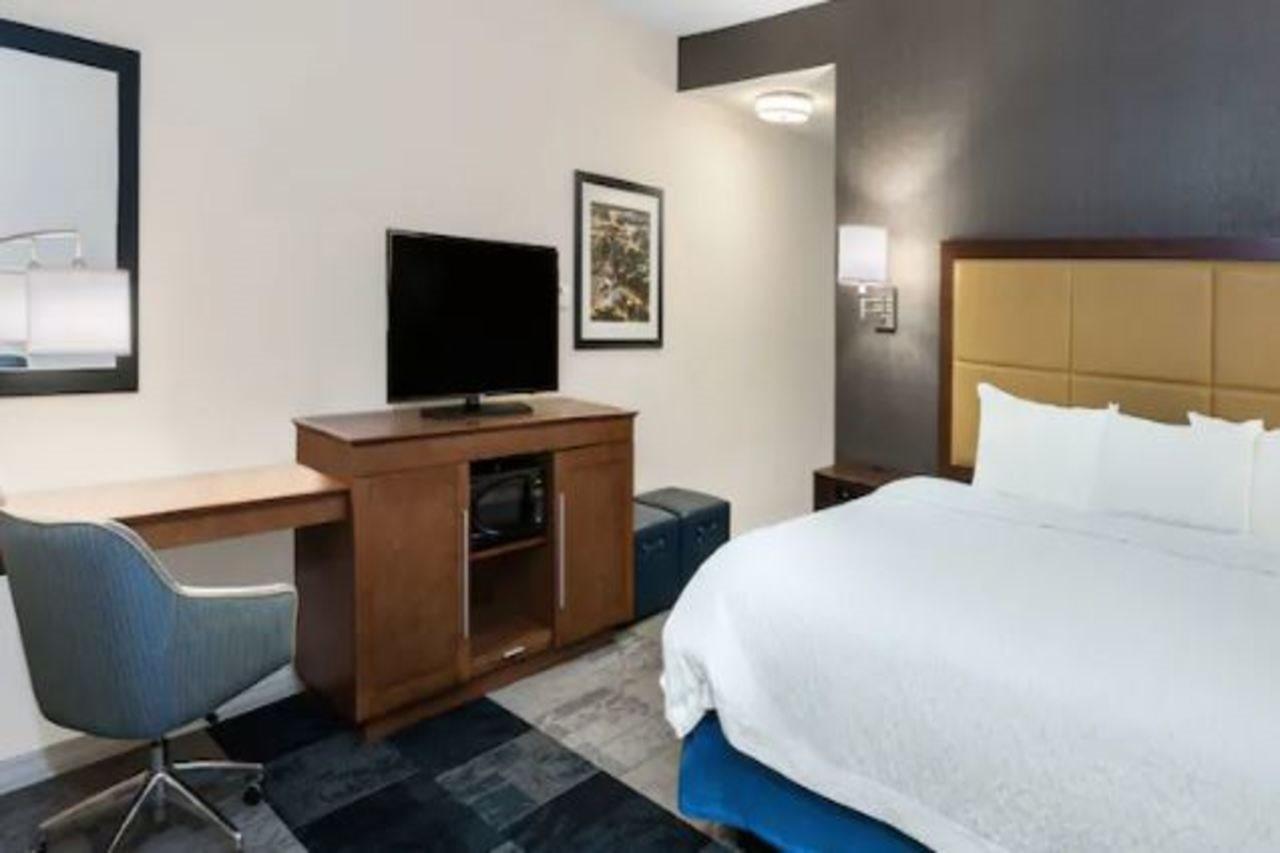 Hampton Inn & Suites San Antonio Brooks City Base, Tx Zewnętrze zdjęcie