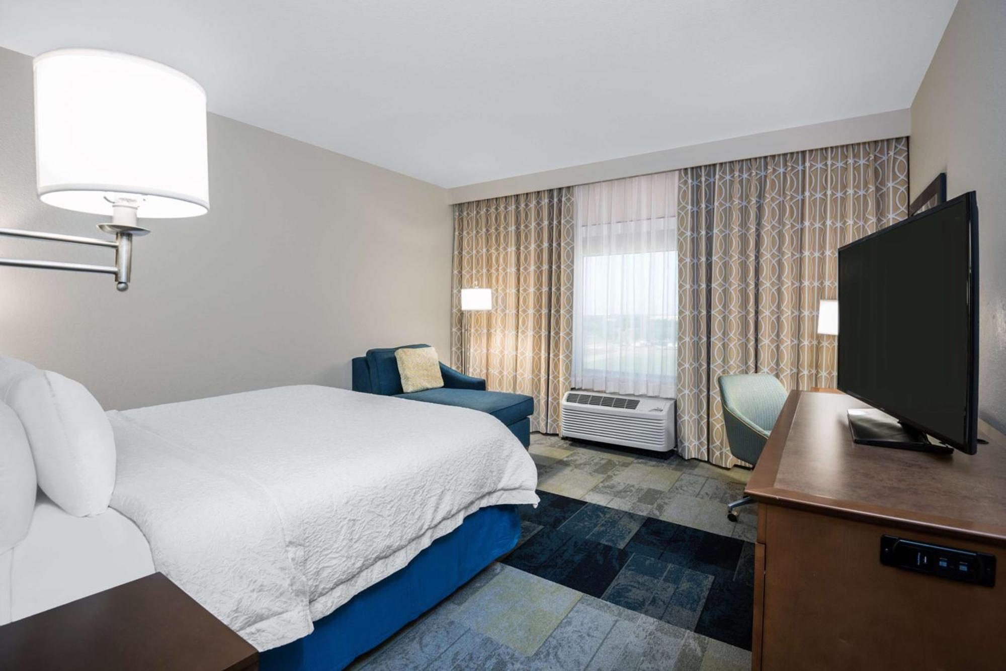 Hampton Inn & Suites San Antonio Brooks City Base, Tx Zewnętrze zdjęcie